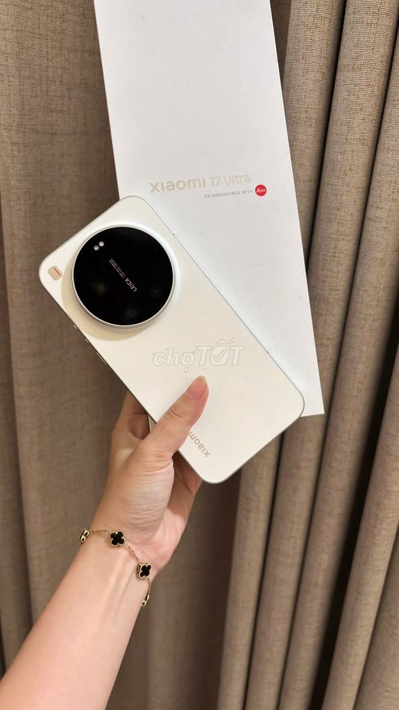 Xiaomi 17 Ultra Trắng 12.512Gb Xách tay. Mua bán Điện thoại tại Quận Tân Bình Tp Hồ Chí Minh được đăng bởi Đỗ đình cư hình 1