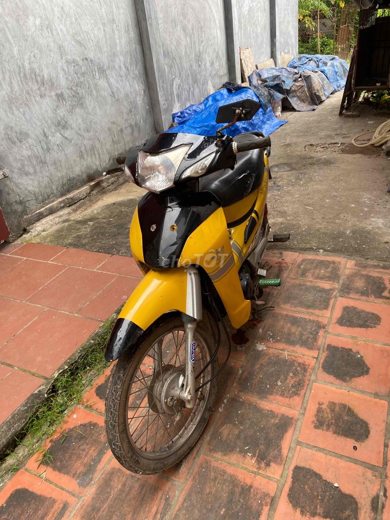 Cần bán wave a 2011 máy zin phù hợp sv chở hàng. Mua bán Xe máy tại Huyện Khoái Châu Hưng Yên được đăng bởi Đạt Lê hình 5