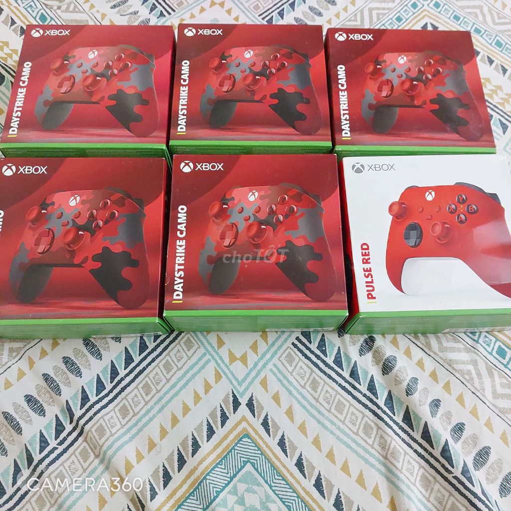 Tay cầm Xbox seri X nguyên siu.... Mua bán Thiết bị chơi game tại Quận 5 Tp Hồ Chí Minh được đăng bởi LÂM ANH VŨ Game Shop hình 1