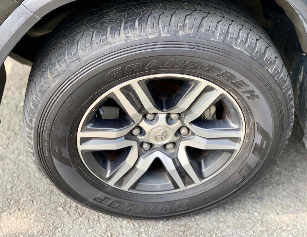 Fortuner 2017 AT lướt 48.000km giá hợp lý. Mua bán Ô tô tại Quận Bình Thạnh Tp Hồ Chí Minh được đăng bởi Tín hình 15