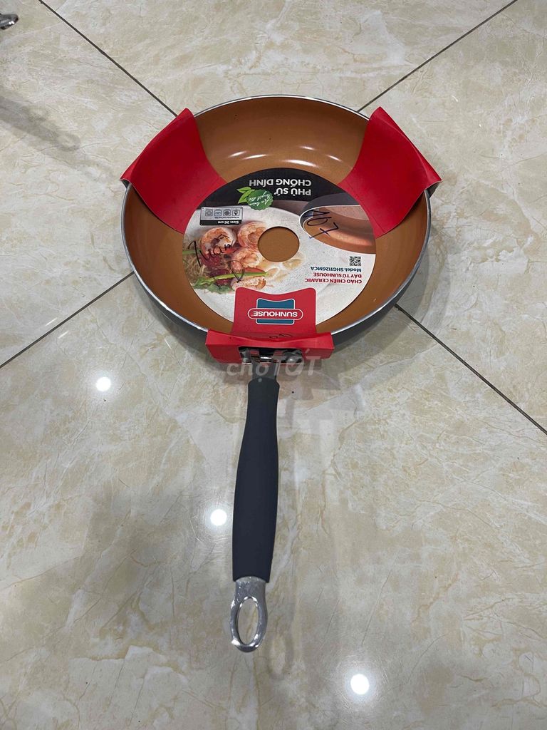 Chảo chiên Sunhouse SHG1130MCA Ceramic 26cm. Mua bán Dụng cụ nhà bếp tại Quận Cầu Giấy Hà Nội được đăng bởi Đạt Trần hình 1