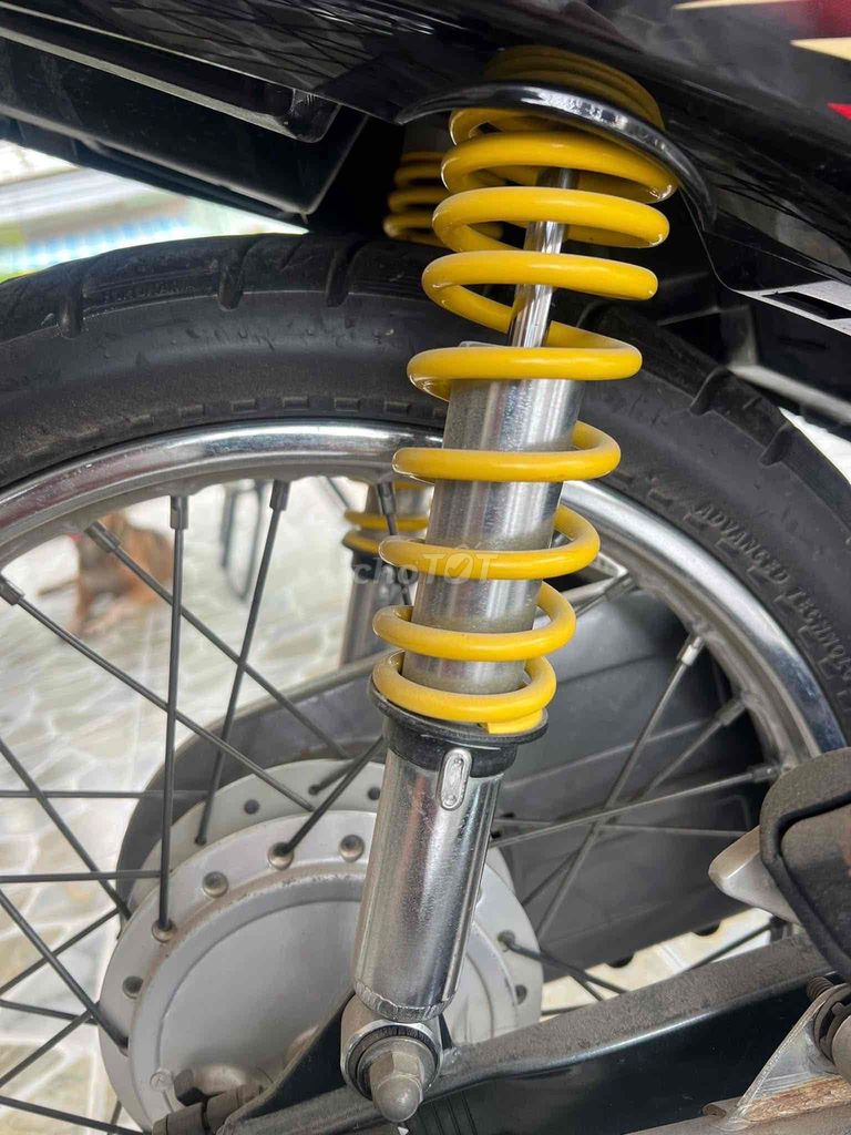 kẹt tiền cần bán. Mua bán Xe máy tại Huyện Đức Hòa Long An được đăng bởi huỳnh văn khánh hình 6