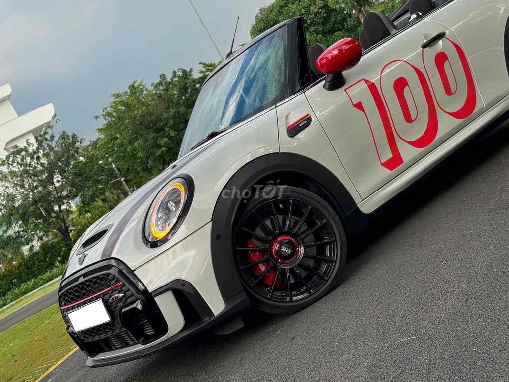 MINI Cooper JCW Convertible 2021 lái là NGHIỆN. Mua bán Ô tô tại Quận 1 Tp Hồ Chí Minh được đăng bởi Lưu Thế Hoàng hình 14