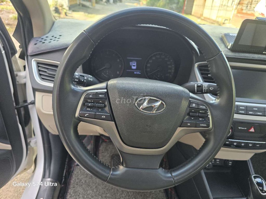 Hyundai Accent 2018 ATH Trắng. Mua bán Ô tô tại Quận Bình Tân Tp Hồ Chí Minh được đăng bởi Trần quang thiện  hình 12