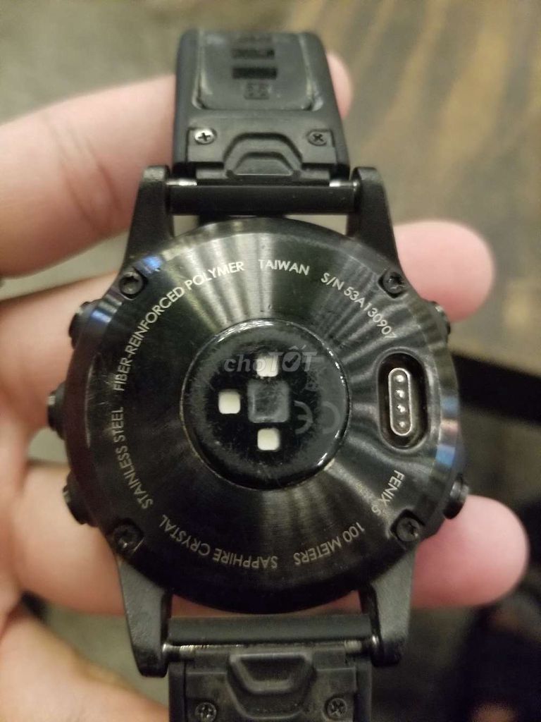 Cần bán garmin fenix 5 , gdtt tphcm ( Bình Tân)