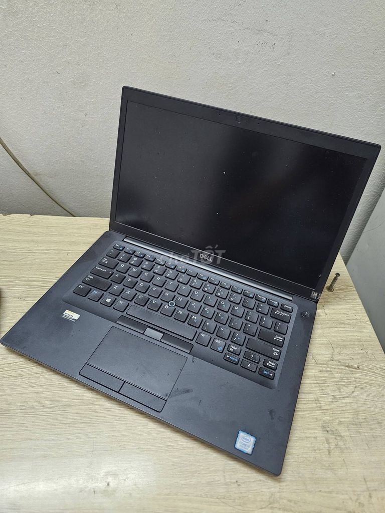 Dell Latitude 7490 i5 8250u 14 inch 8GB/240GB SSD. Mua bán Laptop tại Quận Thanh Xuân Hà Nội được đăng bởi Lê Hà hình 1