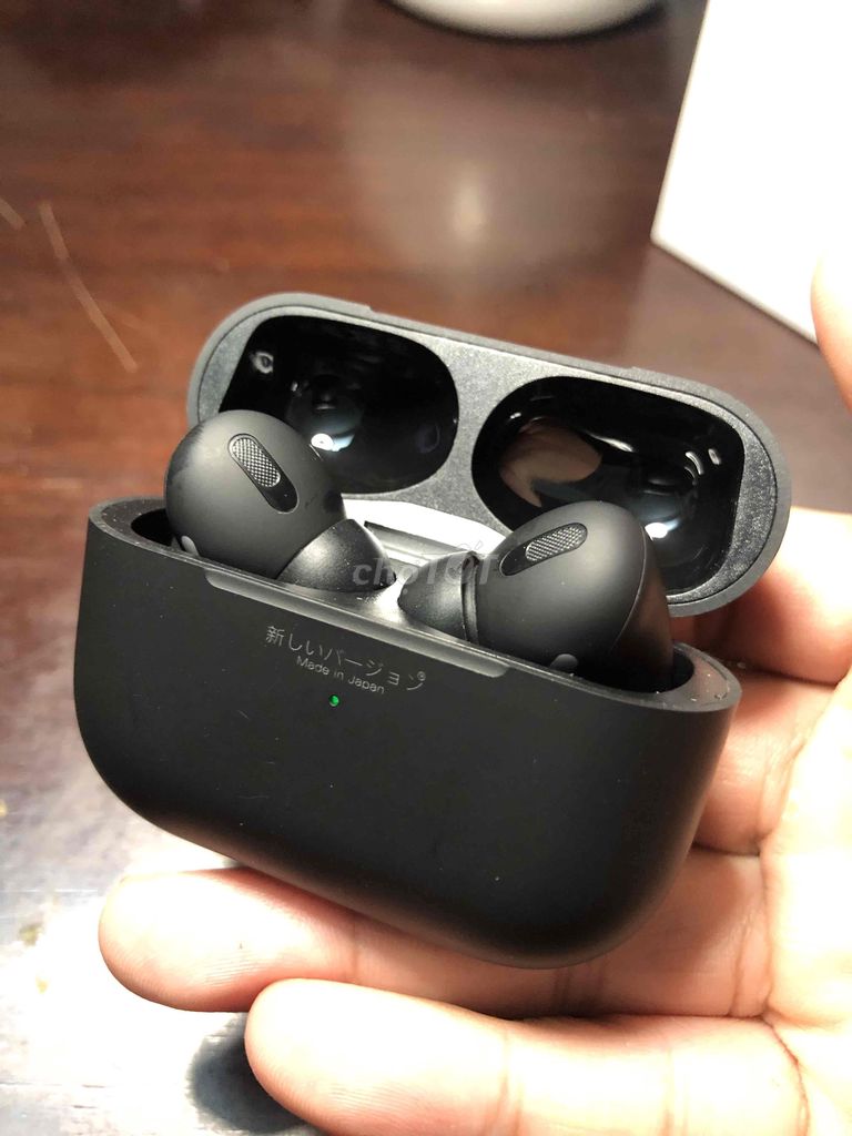 Tai nghe Airpod Pro bản Đen hiếm (Tặng kèm ốp)