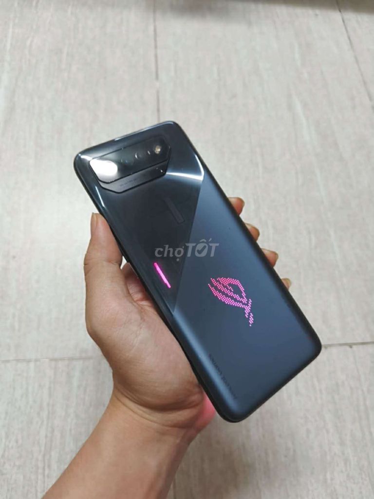 ROG Phone 7 12/256 pass nhanh giá bèo có nhận GL🥰. Mua bán Điện thoại tại Thành phố Thủ Đức Tp Hồ Chí Minh được đăng bởi BaRich hình 1