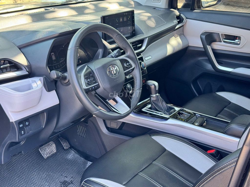 Toyota Veloz Cross CVT Top 2022. Mua bán Ô tô tại Quận Long Biên Hà Nội được đăng bởi Long Biên Cars hình 12