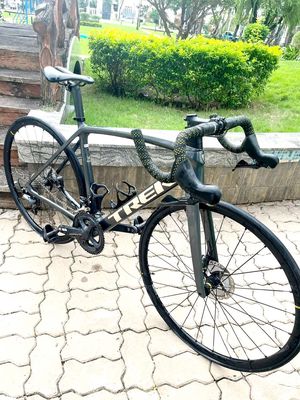 Xe đạp thể thao Trek SL 6 series 500 Carbon Nhật. Mua bán Xe đạp tại Quận 7 Tp Hồ Chí Minh được đăng bởi Phương 