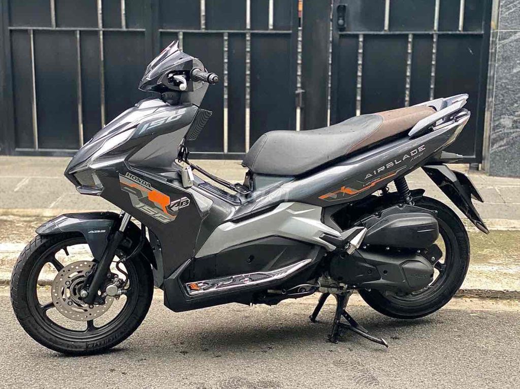 Ab 150/2022 ABS Xám LamPô, bstp 9 chủ, sơn zin. Mua bán Xe máy tại Quận Tân Bình Tp Hồ Chí Minh được đăng bởi Diệp  hình 5