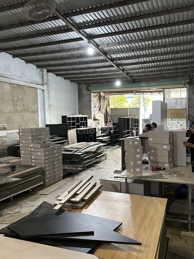 TUYỂN CHẠY CNC VÀ PHỤ MỘC GỖ CÔNG NGHIỆP. Việc làm tại Huyện Hóc Môn Tp Hồ Chí Minh được đăng bởi NỘI THẤT TRÍ PHÁT hình 2