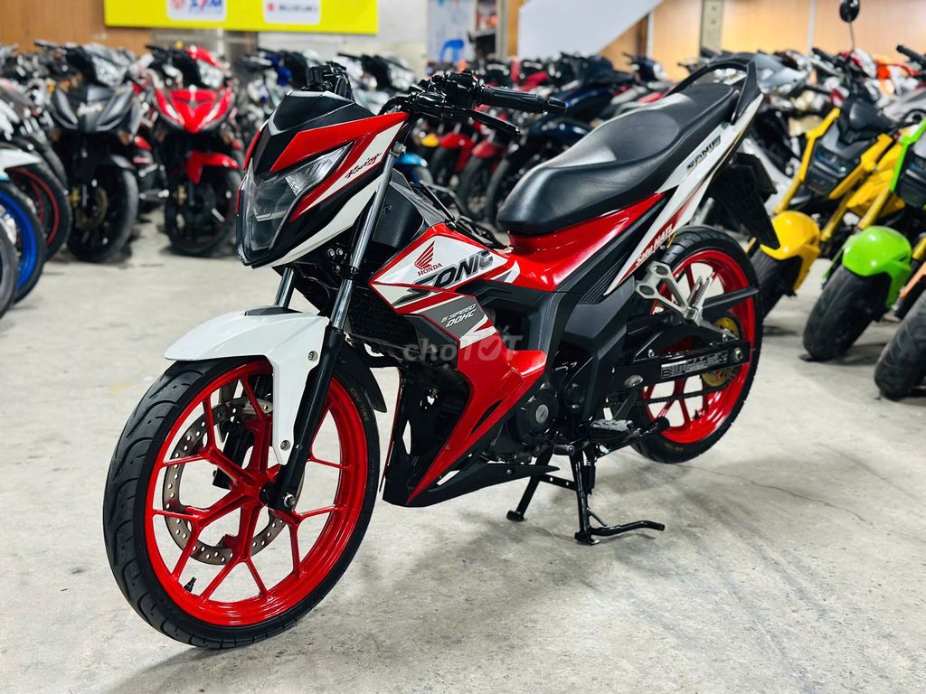 XE MÁYTHANH TÙNG_SONIC 150 ĐỎ TRẮNG NGUYÊN BẢN. Mua bán Xe máy tại Quận Nam Từ Liêm Hà Nội được đăng bởi THANH TÙNG hình 5