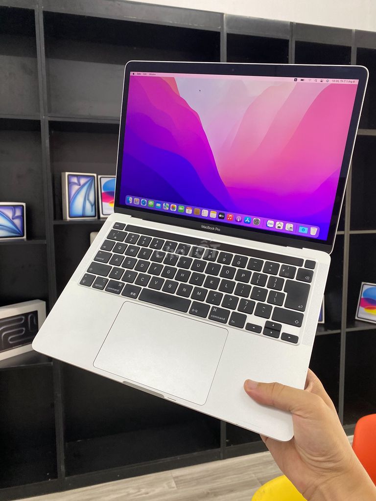 Apple MacBook Pro 2020 i5 13.3 inch 16GB/512GB Bạc. Mua bán Laptop tại Huyện Hiệp Hòa Bắc Giang được đăng bởi phạm hùng hình 1