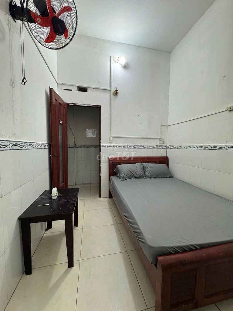 Phòng trọ Nguyễn Tất Thành, Thanh Khê, Đà Nẵng - 1.900.000đ