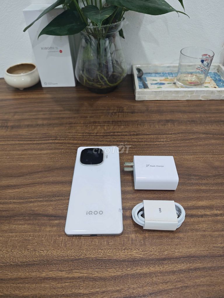 Vivo IQOO Z9 Turbo 12/256 Trắng sạc80w có ship COD. Mua bán Điện thoại tại Quận Hoàng Mai Hà Nội được đăng bởi Trần Ngọc Hiếu hình 1