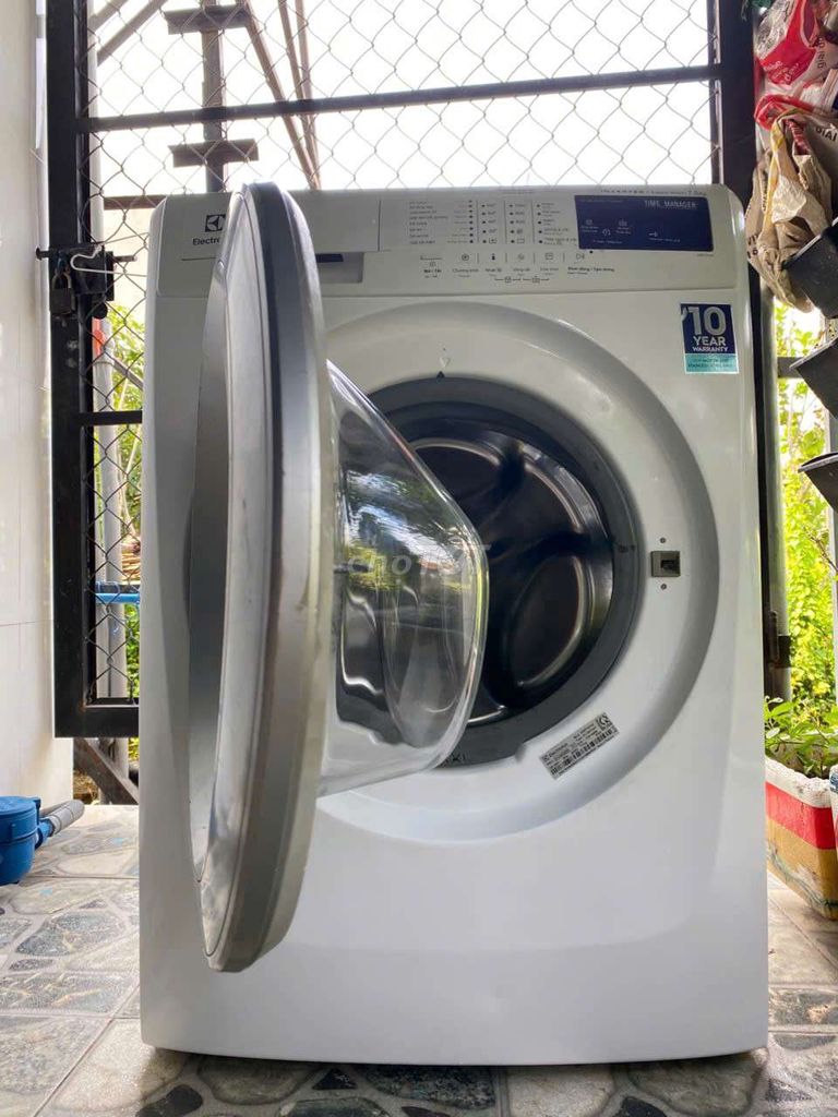 Máy giặt Electrolux 7.5kg cửa trước đã sử dụng. Mua bán Máy giặt tại Thành phố Thủ Dầu Một Bình Dương được đăng bởi Tuấn Dương hình 1