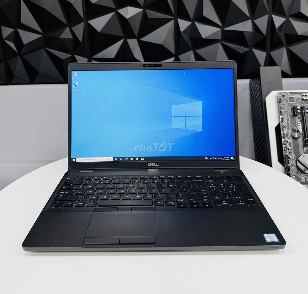 Dell Precision 3541 I7-9750H 8Gb/256Gb Vga P620. Mua bán Laptop tại Thành phố Thuận An Bình Dương được đăng bởi Vũ Xuân Thành hình 1