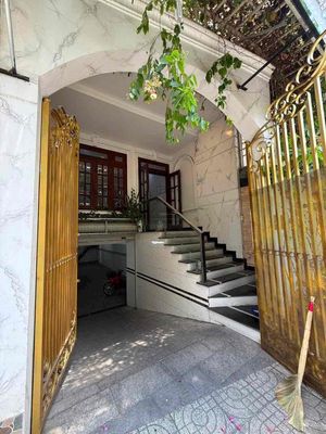 CHO THUÊ NHÀ 25TR HẦM 3 LẦU CÁCH 20M RA MẶT TIỀN ĐƯỜNG PHẠM VĂN CHIÊU