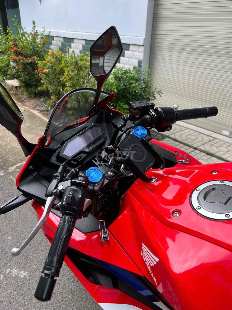 cbr150r. Mua bán Xe máy tại Quận Gò Vấp Tp Hồ Chí Minh được đăng bởi Đặng Hoàng Minh Khánh hình 6