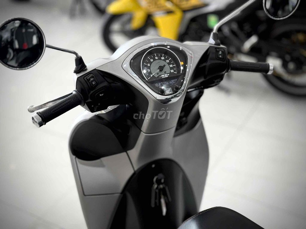 Shmode 2022 ABS Lướt chính chủ ( Hỗ trợ GÓP ) 🔥🔥. Mua bán Xe máy tại Thị xã Phú Mỹ Bà Rịa - Vũng Tàu được đăng bởi Cửa Hàng Xe Máy Phú Mỹ hình 4