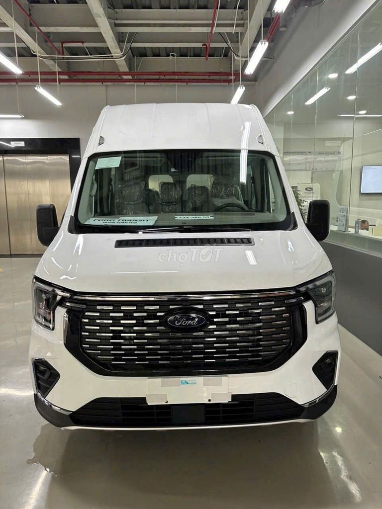 Transit Premium 16c màu trắng, xe sẵn giao ngay. Mua bán Ô tô tại Huyện Châu Thành Tiền Giang được đăng bởi Khiêm Ford Phú Mỹ hình 2