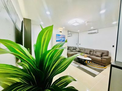 Bán căn hộ Hoàng Kim Thế Gia, DT 120M2 - 3PN, đã có sổ, giá 3.150 tỷ. Mua bán căn hộ/chung cư tại Quận Bình Tân Tp Hồ Chí Minh được đăng bởi Quỳnh