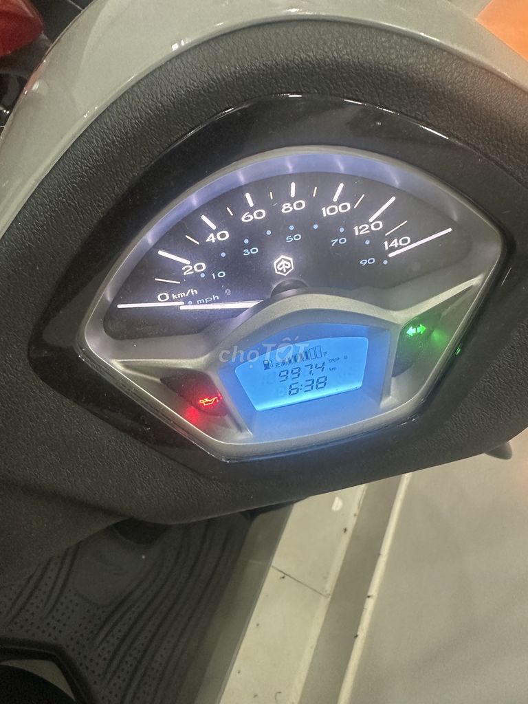 Bán xe còn mới LIBERTY màu xám như hình. Mua bán Xe máy tại Quận 1 Tp Hồ Chí Minh được đăng bởi Ngân Nguyễn Trương hình 1