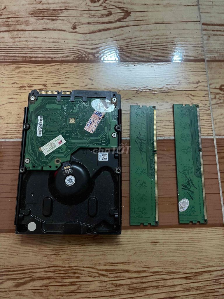 Ổ cứng Seagate Barracuda ES.2 250GB. Mua bán Linh kiện (RAM, Card...) tại Quận Bình Thuỷ Cần Thơ được đăng bởi Mr M hình 1