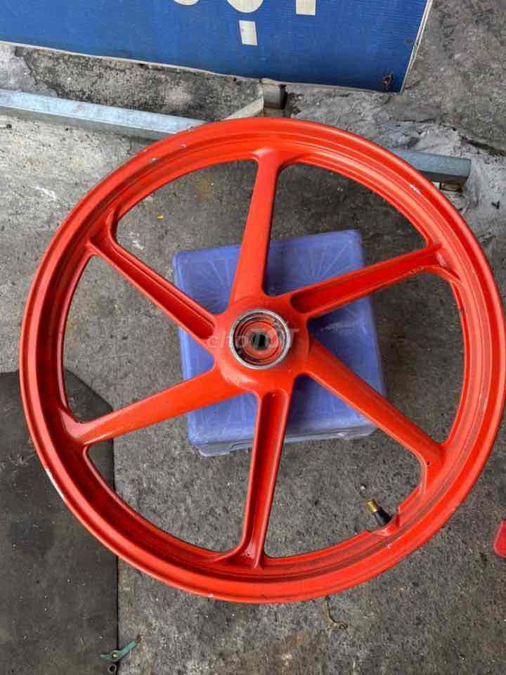 Mâm xe máy CBR 125 Cam Thái Lan , phuộc ex150. Mua bán Phụ tùng xe tại Huyện Hóc Môn Tp Hồ Chí Minh được đăng bởi Tí hình 3