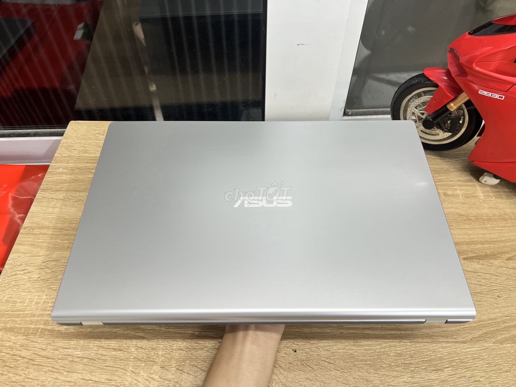 🌸Asus VivoBook X515E i3-1115G4/8/256 15"6 Phím Số. Mua bán Laptop tại Quận Bình Thạnh Tp Hồ Chí Minh được đăng bởi Nguyễn Công Lý hình 1