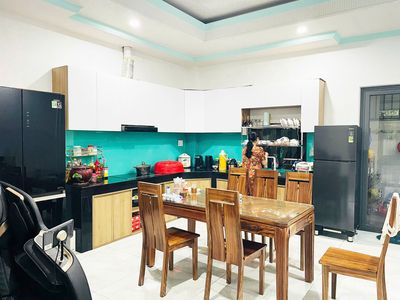 Rent · 5 bd · 85 м² · Thành phố Thủ Đức, ул. Nguyễn Thị Định