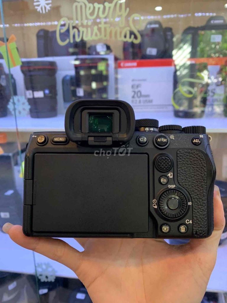 Máy ảnh Sony Alpha A7 Mark IV Đen đã sử dụng. Mua bán Máy ảnh, Máy quay tại Quận Ninh Kiều Cần Thơ được đăng bởi Trương Kiều Trinh hình 1