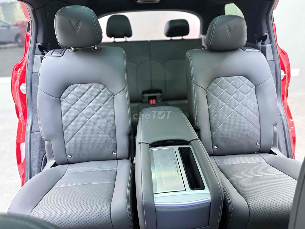 [BAO NỢ XÂU] 200TR NHẬN XE+LÃI CỐ ĐỊNH 3 NĂM 4.8%. Mua bán Ô tô tại Quận 10 Tp Hồ Chí Minh được đăng bởi Kỳ Nguyễn VinFast hình 11