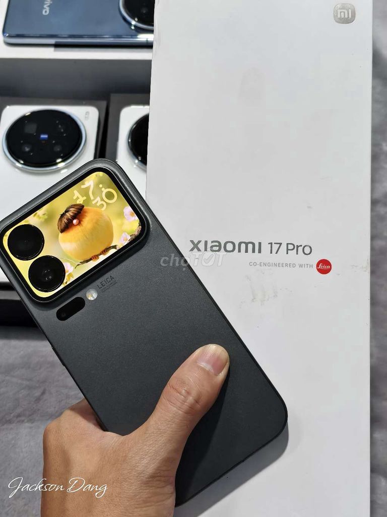 Xiaomi 17 Pro Hàng Siêu Lướt, Sạc 7 lần. Mua bán Điện thoại tại Quận 12 Tp Hồ Chí Minh được đăng bởi Jackson Dang hình 1