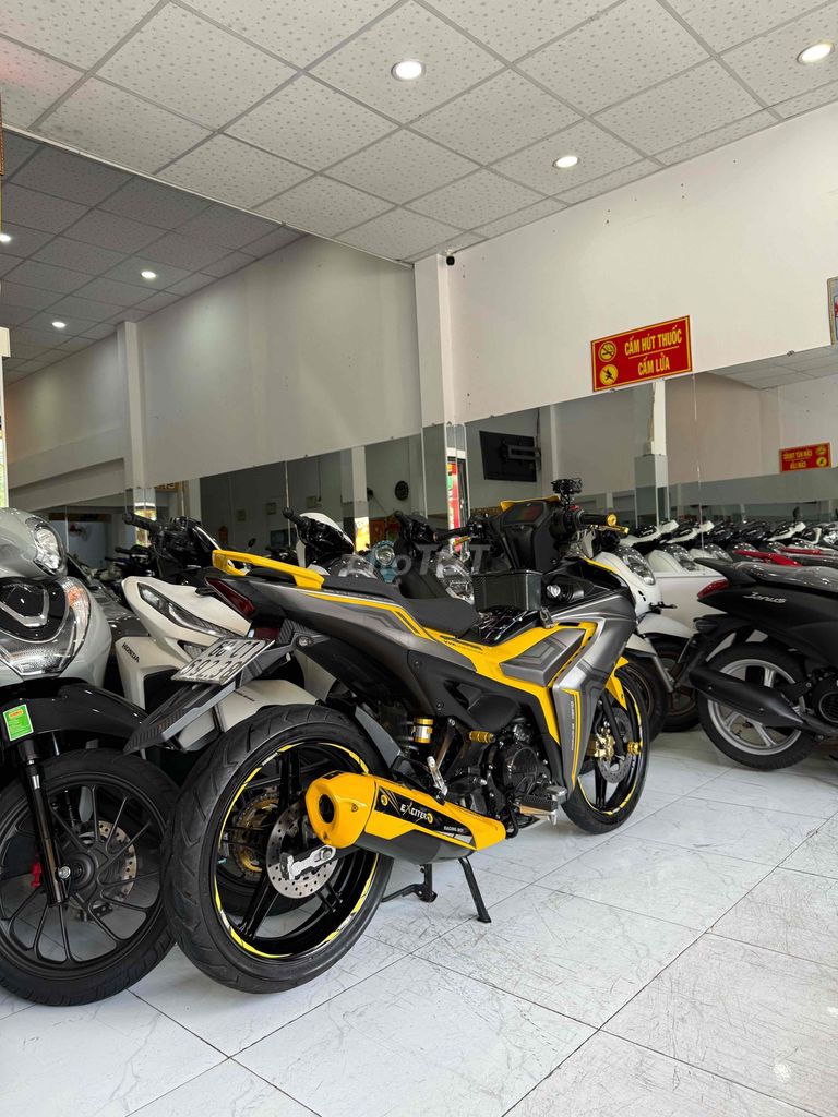 EXCITER 155 - Khoá Smakey. Zin Lướt Đẹp. Biển Đẹp. Mua bán Xe máy tại Thành phố Rạch Giá Kiên Giang được đăng bởi XE MÁY CŨ TÂN 128 hình 19