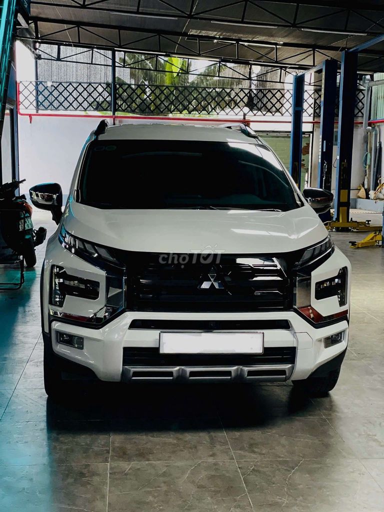 Mitsubishi Xpander cross 2024 zin đẹp. Mua bán Ô tô tại Huyện Hóc Môn Tp Hồ Chí Minh được đăng bởi Đỗ Tùng hình 3