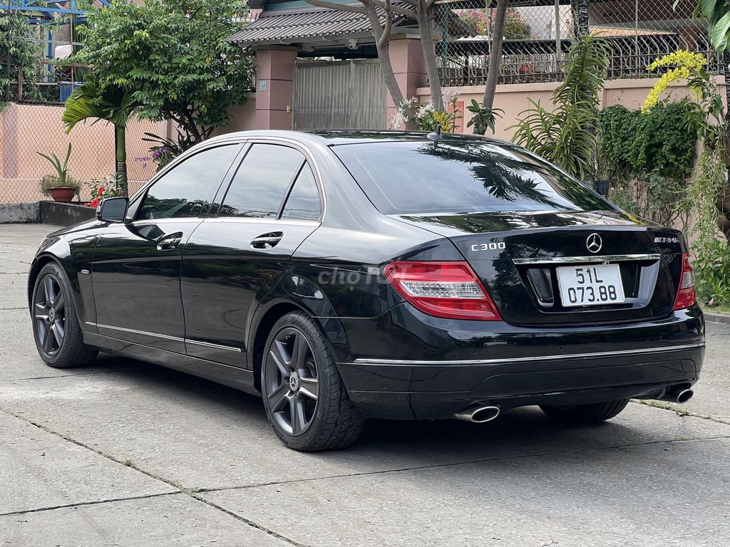 MERCEDES C300 BẢN AMG, SẢN XUẤT 2009. Mua bán Ô tô tại Quận Bình Thạnh Tp Hồ Chí Minh được đăng bởi Anh Chiến hình 5