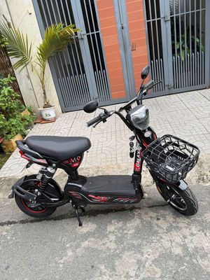 Xe điện 133 mới 100%, đầy đủ bình điện + phụ kiện. Mua bán Xe điện tại Thành phố Biên Hòa Đồng Nai được đăng bởi XE ĐIỆN THÚY DUYÊN