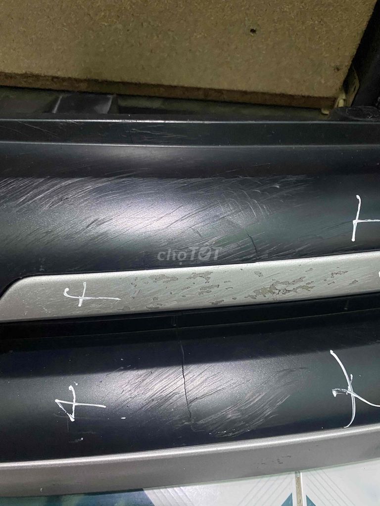 mặt la găng xe innova zin theo XE