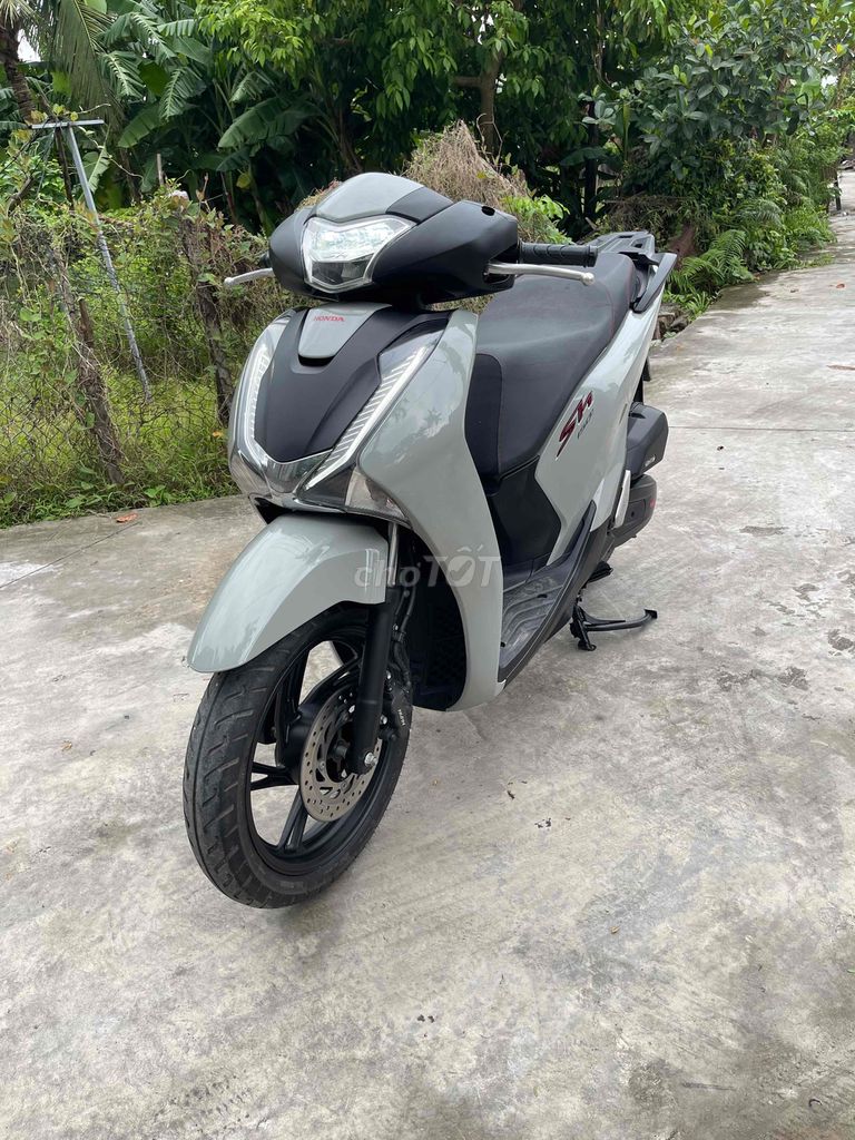 Cần bán sh 125 2017 máy zin chính chủ. Mua bán Xe máy tại Quận Kiến An Hải Phòng được đăng bởi Đức Anh  hình 1