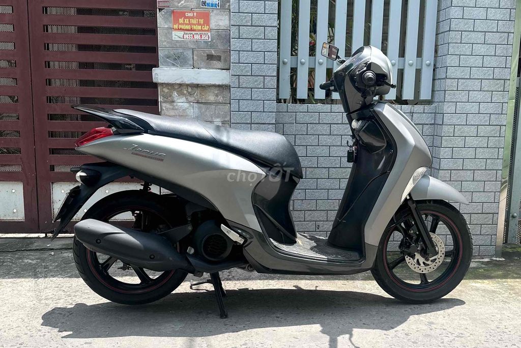 Janus smartkey chính chủ, máy êm thì thầm bao vọt. Mua bán Xe máy tại Quận 8 Tp Hồ Chí Minh được đăng bởi Quân  hình 2