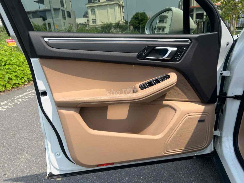 Porsche Macan 2022 T 2.0 - 21000 km. Mua bán Ô tô tại Quận 7 Tp Hồ Chí Minh được đăng bởi PHÁT ĐẠT LUXURY CAR hình 11
