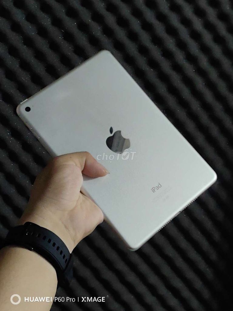 Apple iPad Mini 4 Wifi 128GB Bạc. Mua bán Máy tính bảng tại Huyện Mỏ Cày Bắc Bến Tre được đăng bởi thọ hình 1
