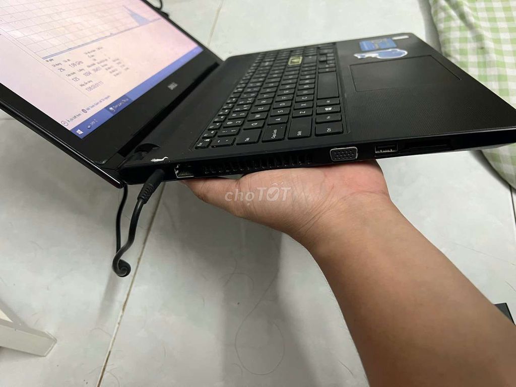 Dell Inspiron 15 i3-5005U . Mua bán Laptop tại Quận 7 Tp Hồ Chí Minh được đăng bởi Châu Châu hình 1