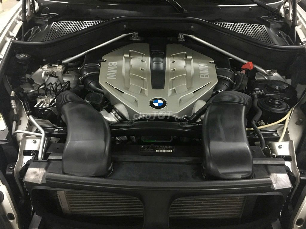 BMW X6 2008  - 120000 km. Mua bán Ô tô tại Quận 1 Tp Hồ Chí Minh được đăng bởi NGUYỄN VĂN KHANG hình 3