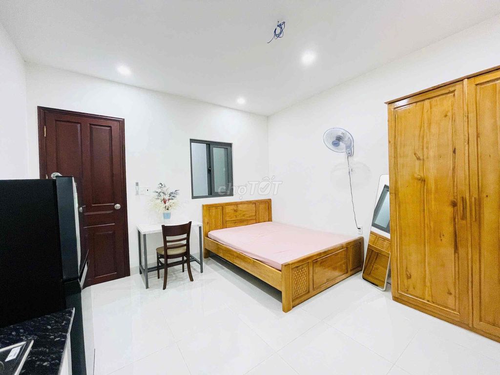 Studio có full nội thất , ở trung tâm đảo Kim Cương ,