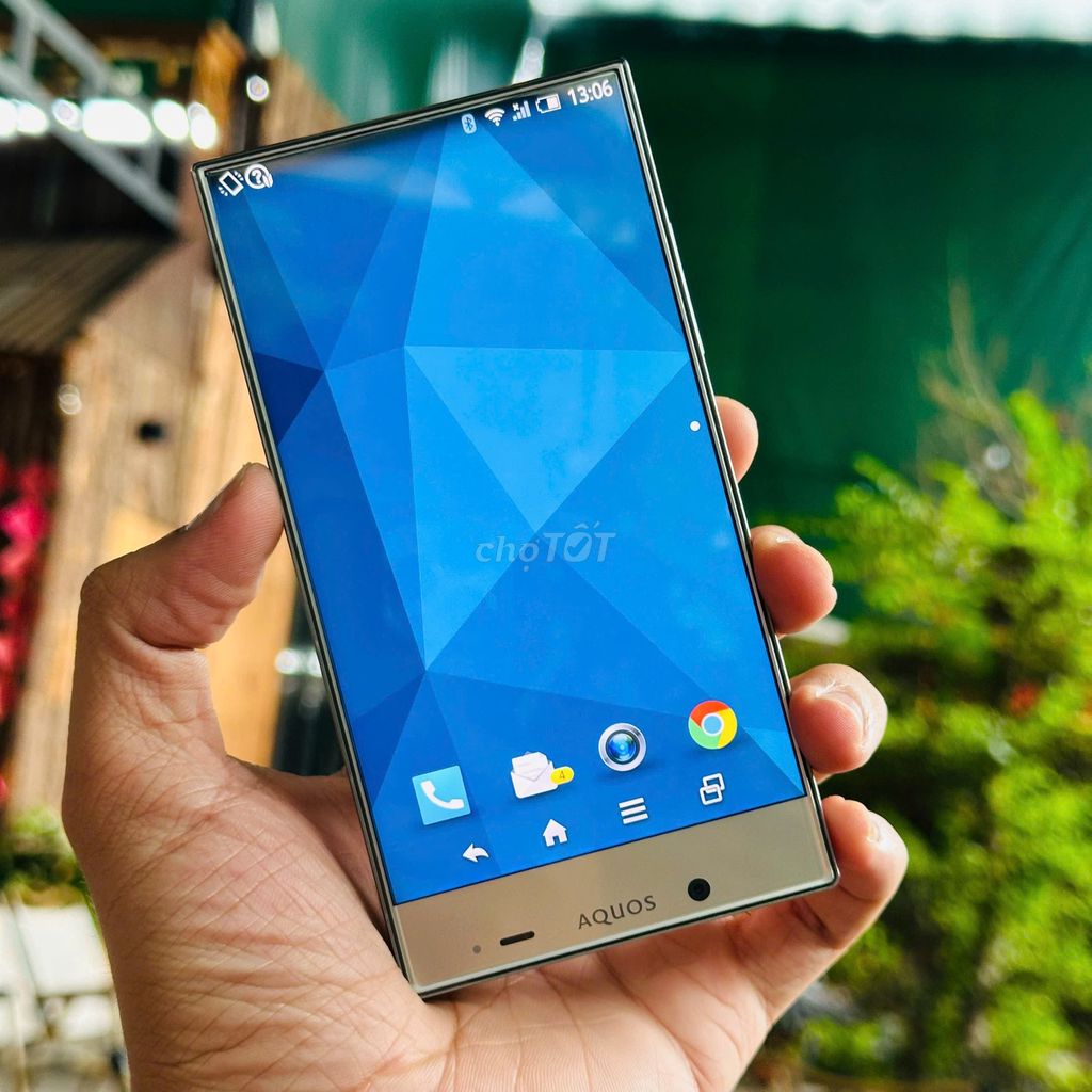 Sharp Crystal X 402SH | Nhật Bản | LikeNew. Mua bán Điện thoại tại Quận Gò Vấp Tp Hồ Chí Minh được đăng bởi LAPTOPDIENTHOAI VN hình 1