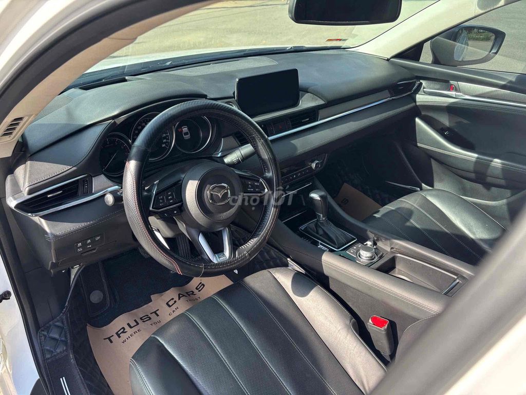 Mazda 6 2023 Premium 2.0 AT - 37000 km. Mua bán Ô tô tại Quận 8 Tp Hồ Chí Minh được đăng bởi Cửa hàng ô tô cũ TRUST CARS hình 13
