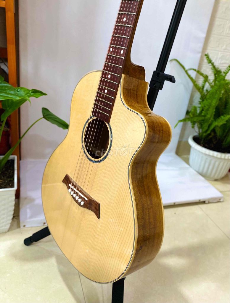 Đàn guitar acoustic gỗ thịt 3/4. Mua bán Nhạc cụ tại Quận Tân Phú Tp Hồ Chí Minh được đăng bởi GUITAR GIÁ TỐT TÂN PHÚ hình 1
